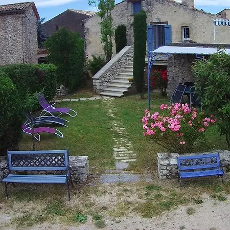 Gite De Caractere Au Pied Du Mont Ventoux Avec Piscine Couverte Sault Exterior foto