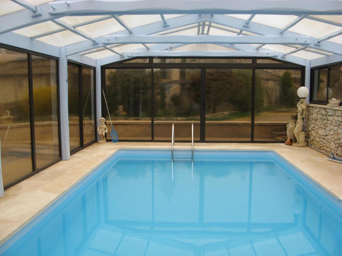 Holiday home De Caractere Au Pied Du Mont Ventoux Avec Piscine Couverte Sault-de-Vaucluse